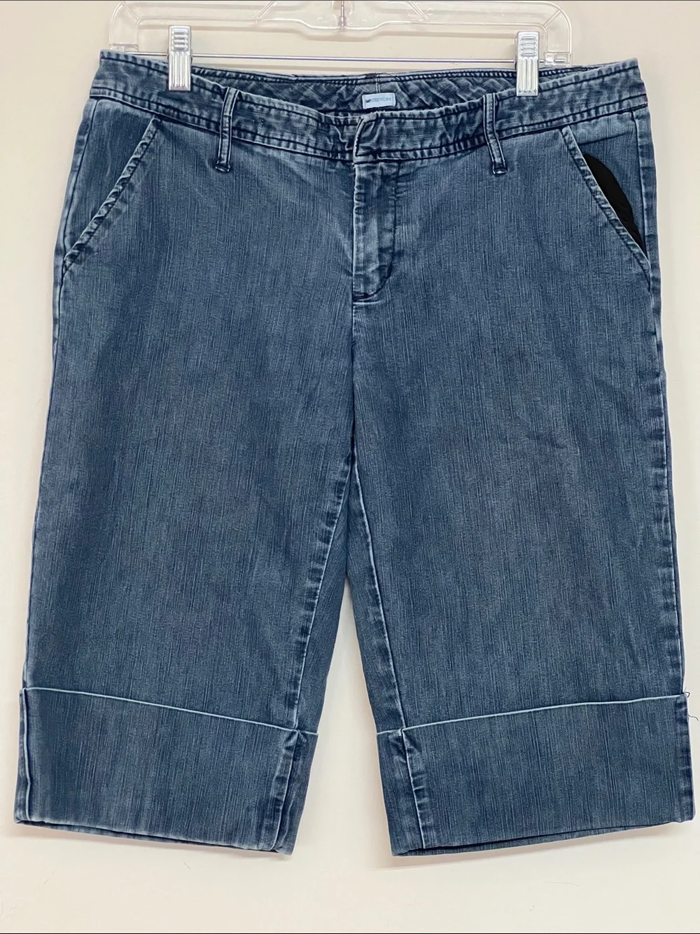 🌞 Gap Vintage 90s y2k Blue Denim Bermuda Shorts with a big cuff women size 12